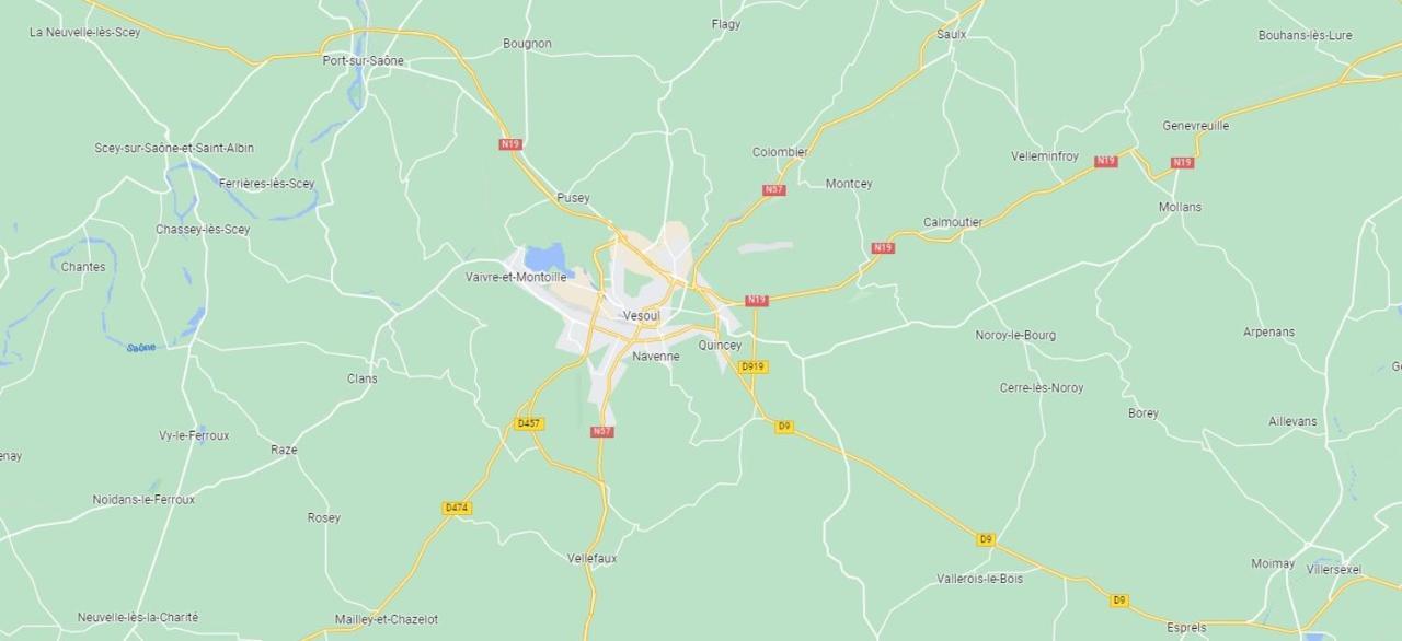 La Maison De Ville - 4 Chambres, 2 Sdb, Terrasse Et Garage - 90M2 Vesoul Kültér fotó