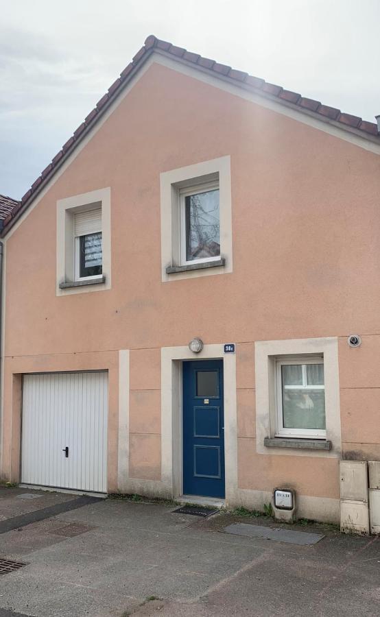 La Maison De Ville - 4 Chambres, 2 Sdb, Terrasse Et Garage - 90M2 Vesoul Kültér fotó