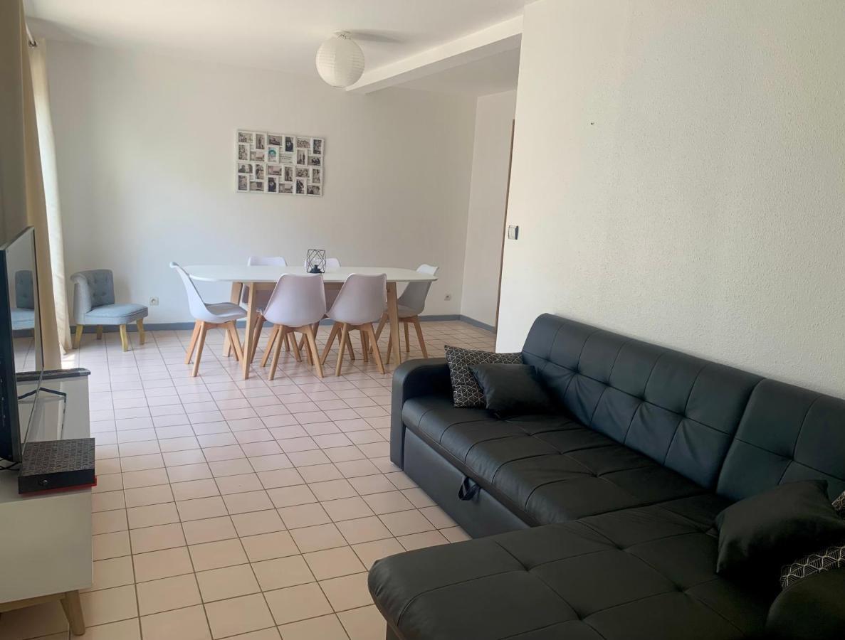 La Maison De Ville - 4 Chambres, 2 Sdb, Terrasse Et Garage - 90M2 Vesoul Kültér fotó